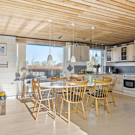 Gorgeous In With Wifi